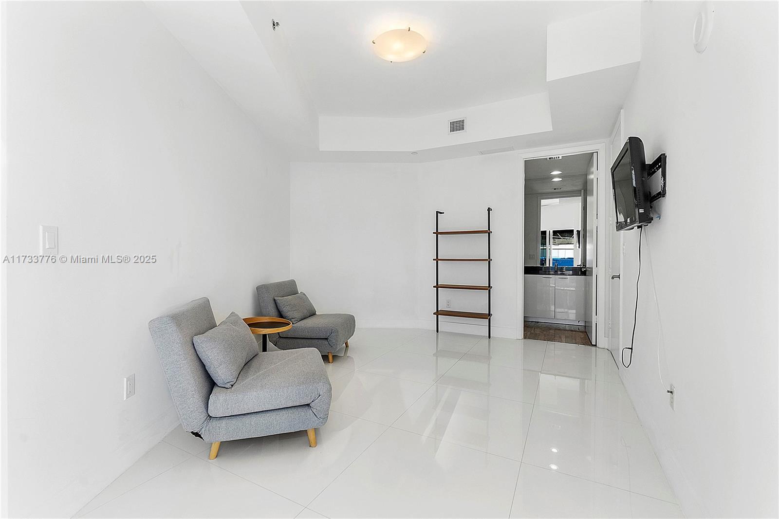 15811 Collins Ave #2107, Sunny Isles Beach FL 33160