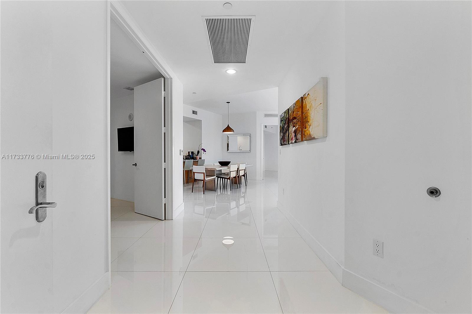 15811 Collins Ave #2107, Sunny Isles Beach FL 33160
