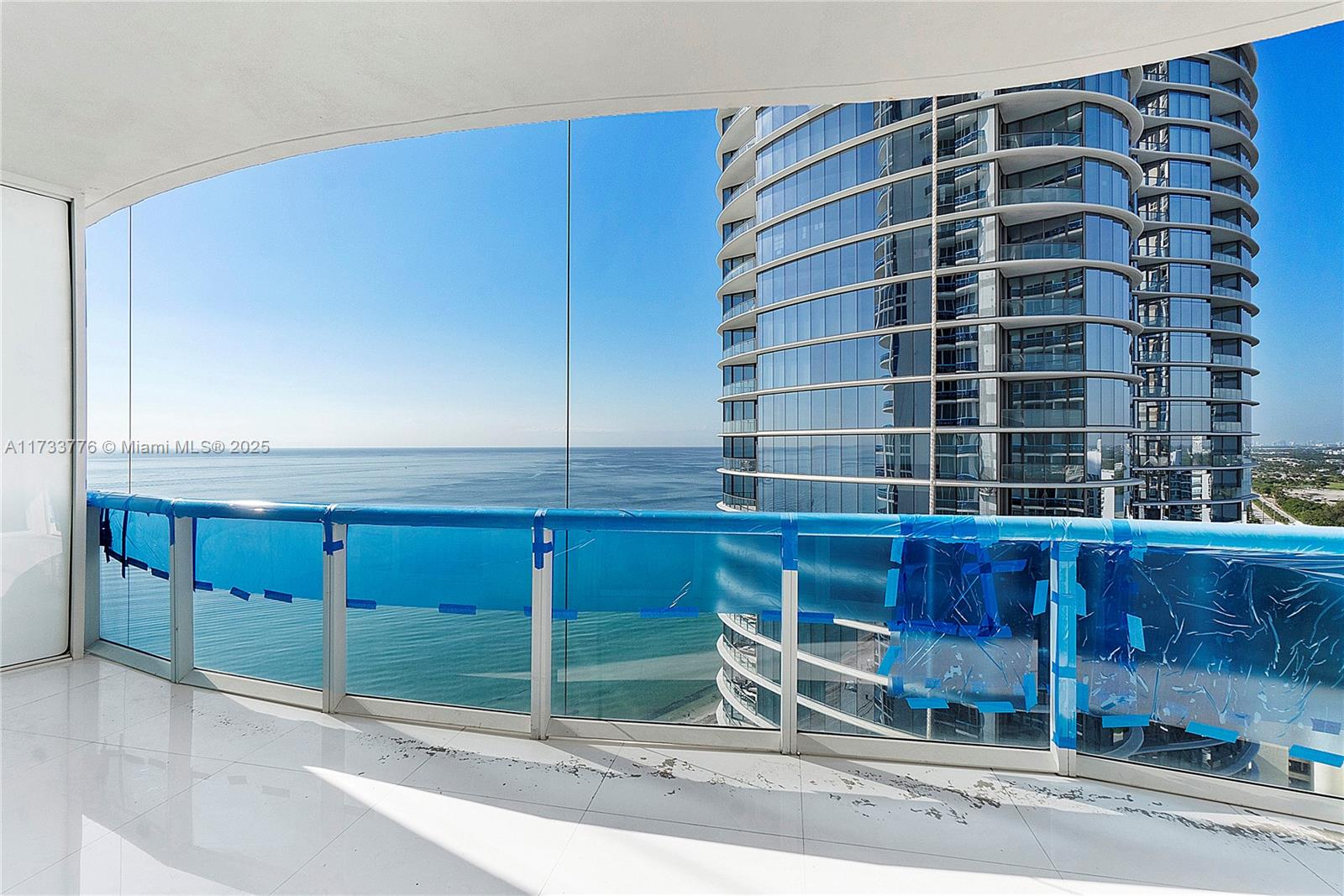 15811 Collins Ave #2107, Sunny Isles Beach FL 33160