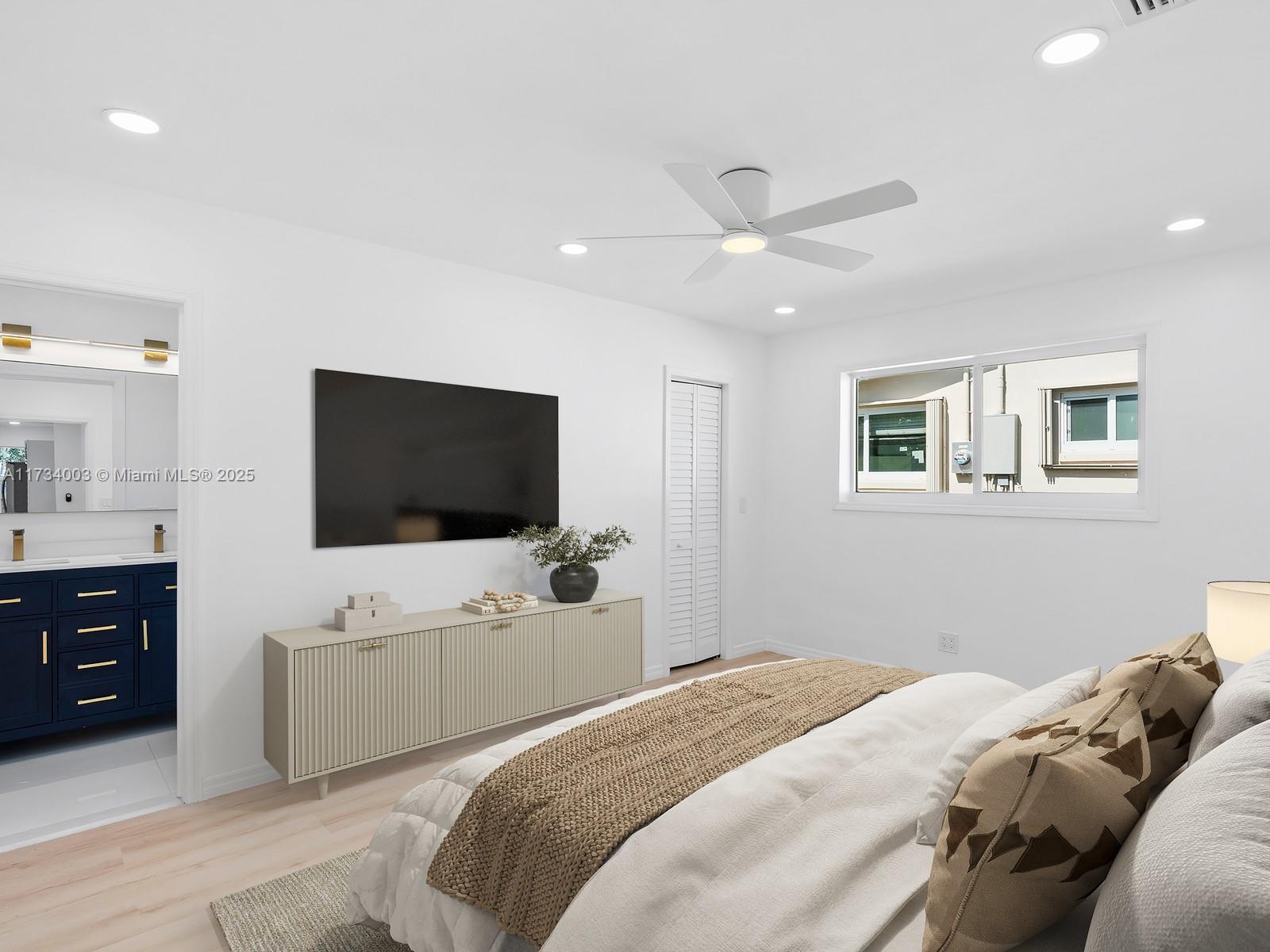 2114 N 38th Ave, Hollywood, Florida image 27