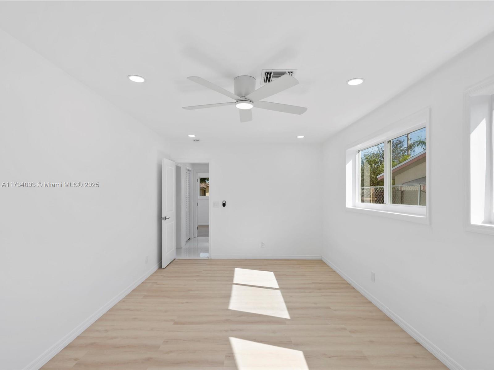 2114 N 38th Ave, Hollywood, Florida image 46