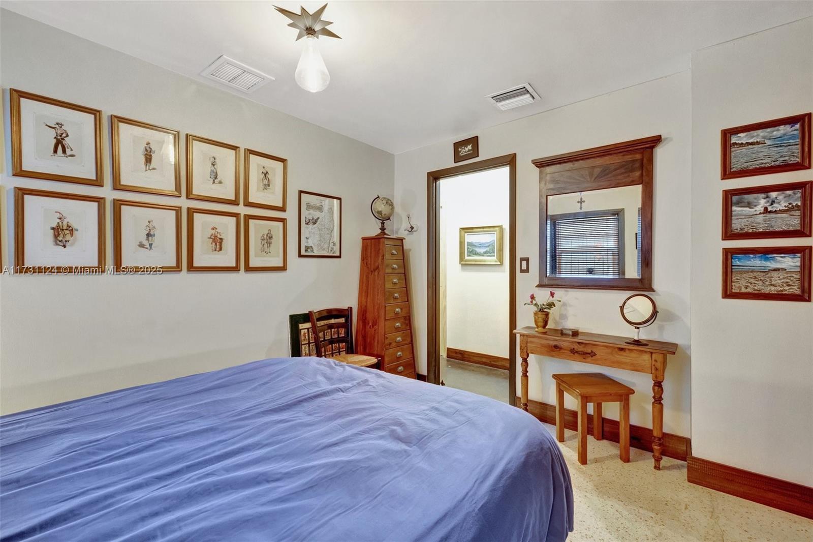 1401 NE 33rd St., Oakland Park, Florida image 27