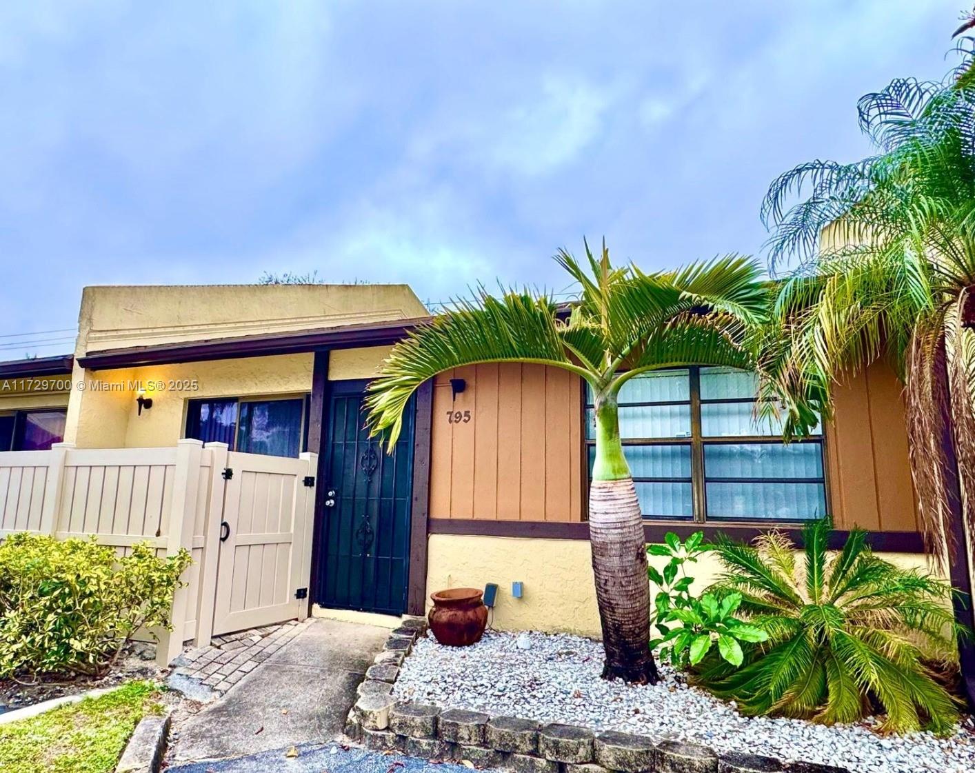 795 Banks Rd, Margate, Florida image 28