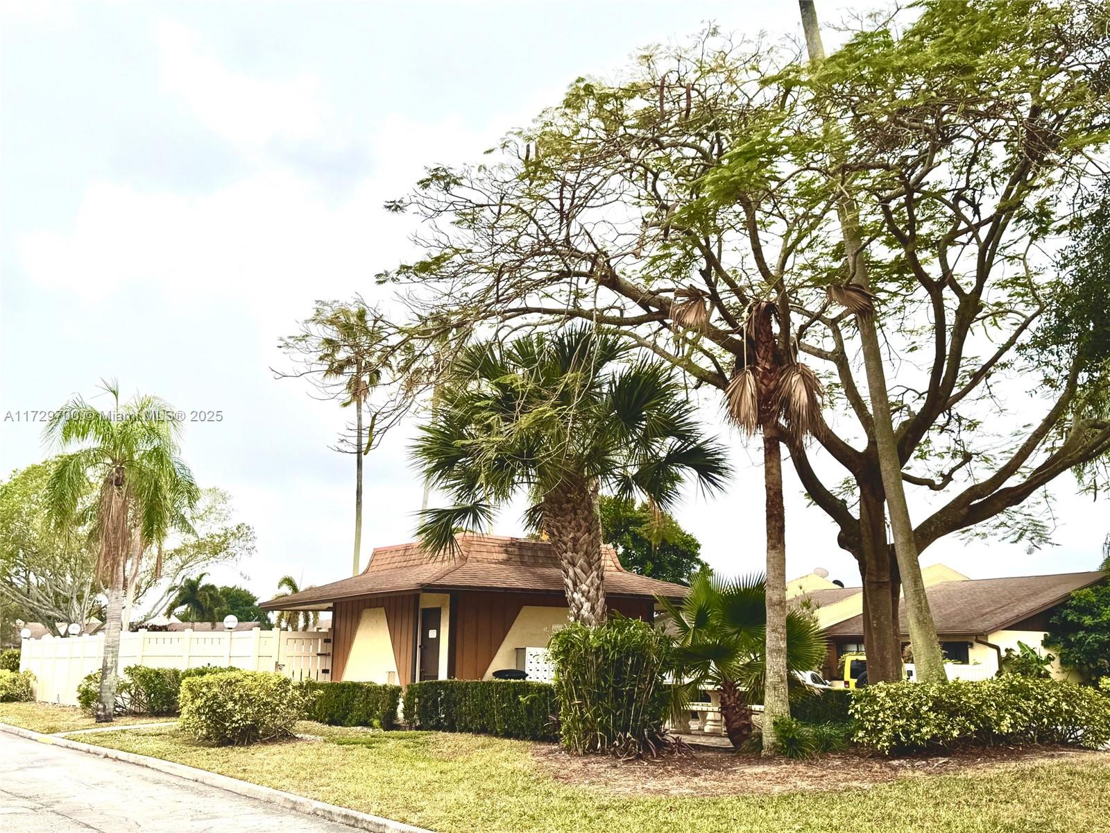 795 Banks Rd, Margate, Florida image 29
