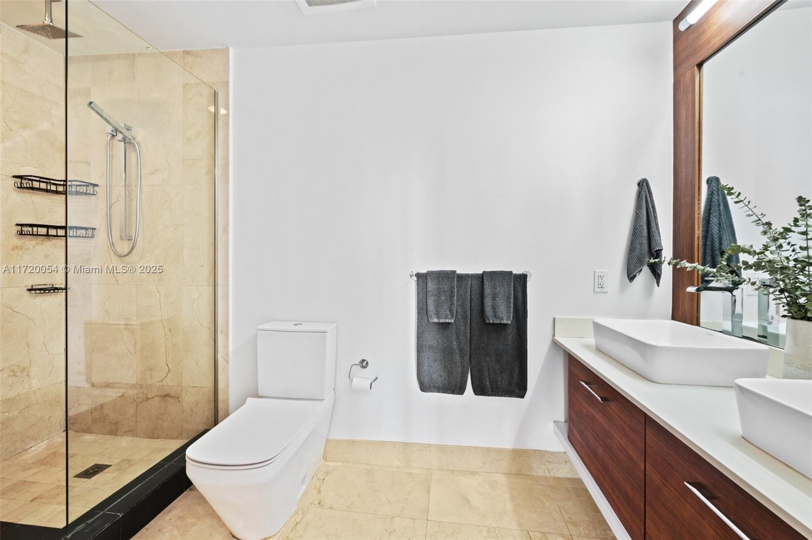 Listing Photo 24