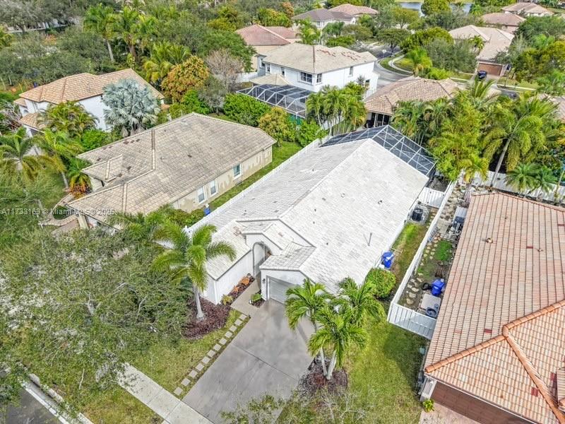 Residential, Pembroke Pines, Florida image 38