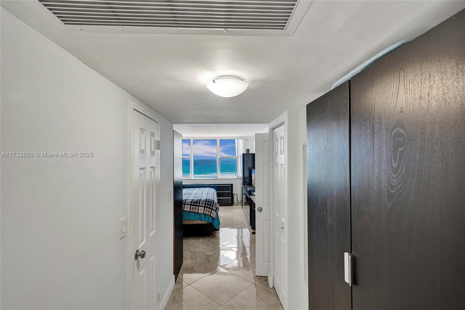 3180 S Ocean Dr #415, Hallandale Beach, Florida image 27