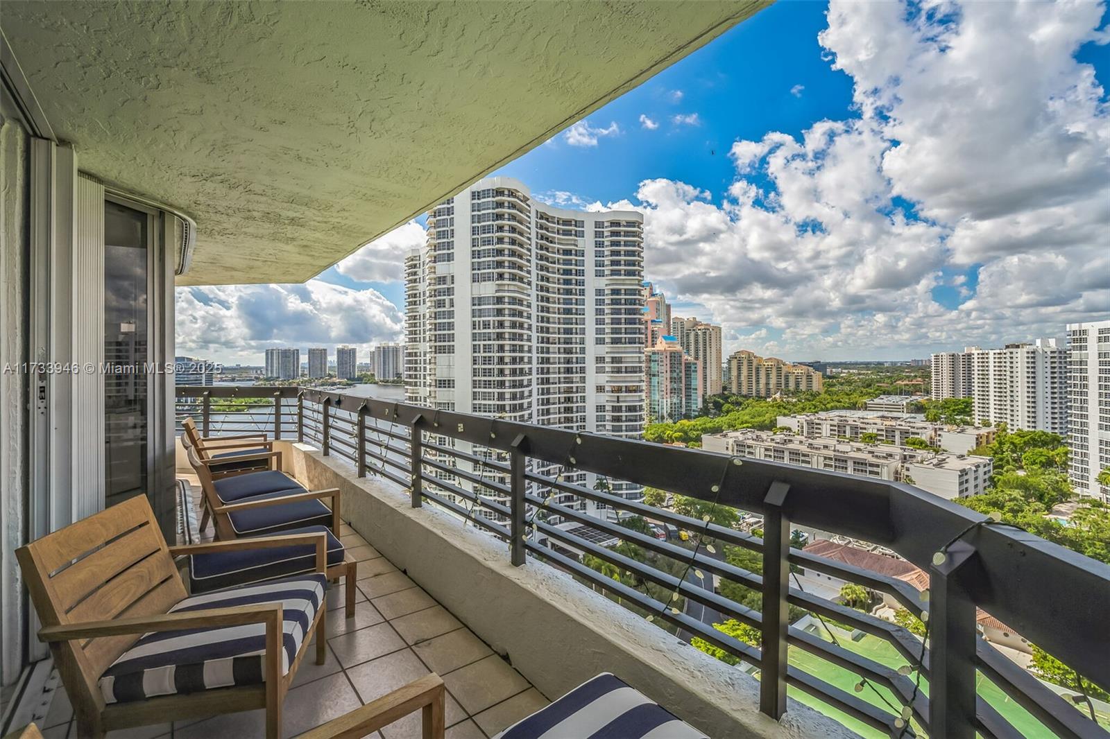 3500 Mystic Pointe Dr #2001, Aventura, Florida image 23