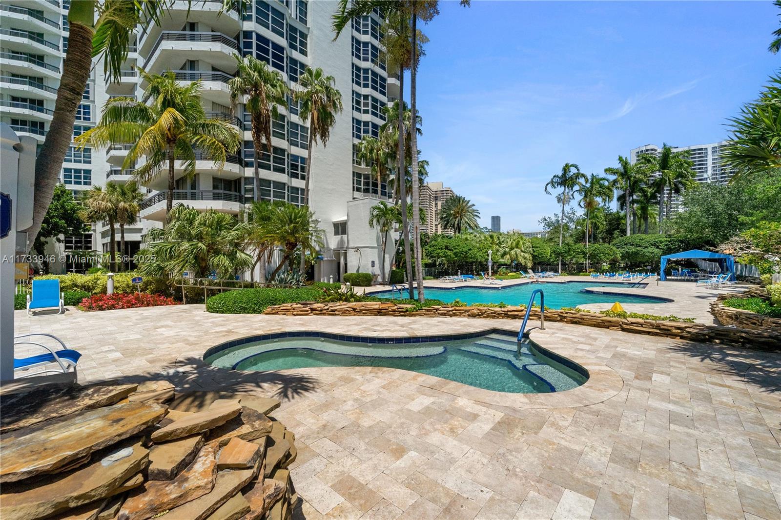 3500 Mystic Pointe Dr #2001, Aventura, Florida image 25