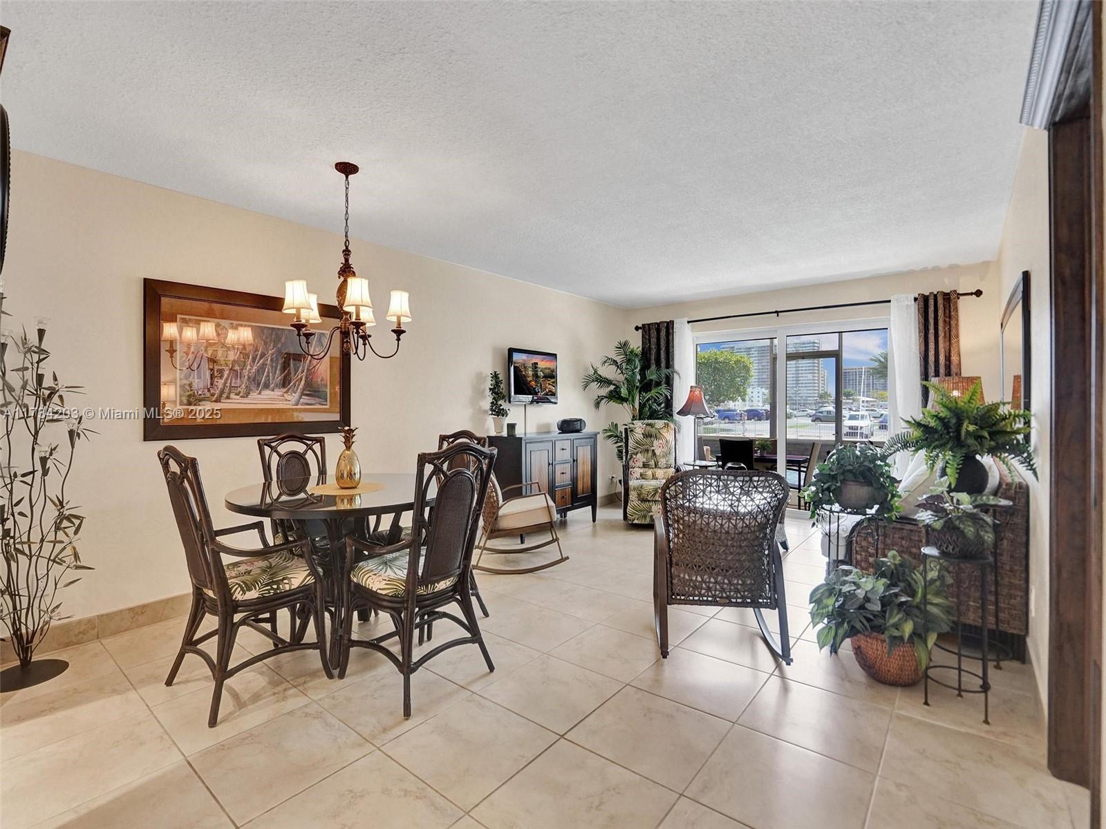 2600 Diana Dr #105, Hallandale Beach, Florida image 19