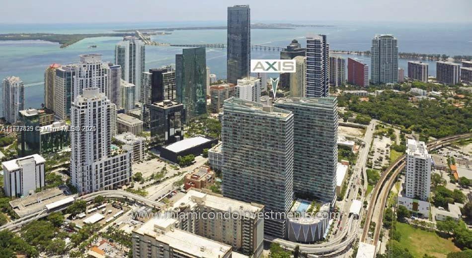 Condo for Sale in Miami, FL