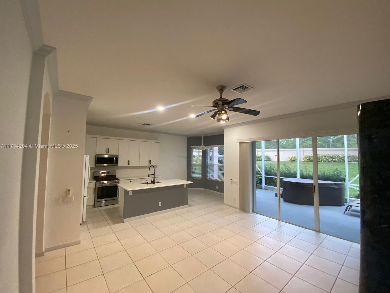 318 NW Shoreview Dr, Port St. Lucie, Florida image 15