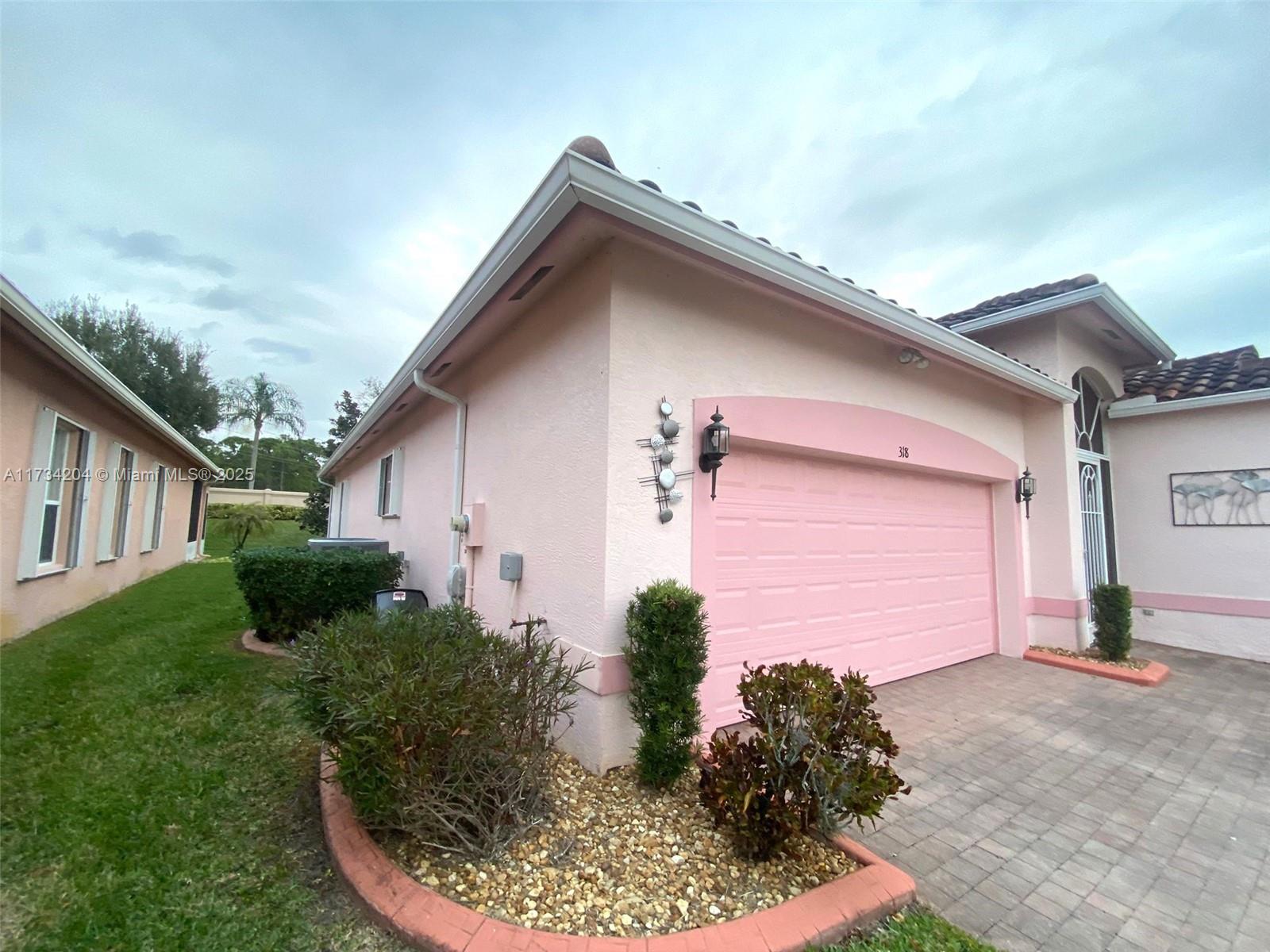 318 NW Shoreview Dr, Port St. Lucie, Florida image 3