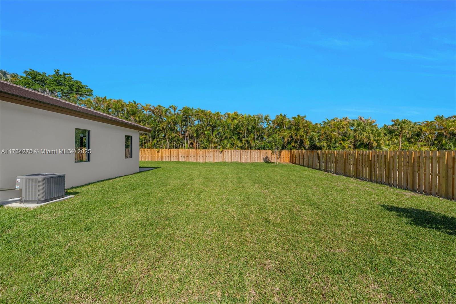 8221 SW 193rd Ter, Cutler Bay, Florida image 11