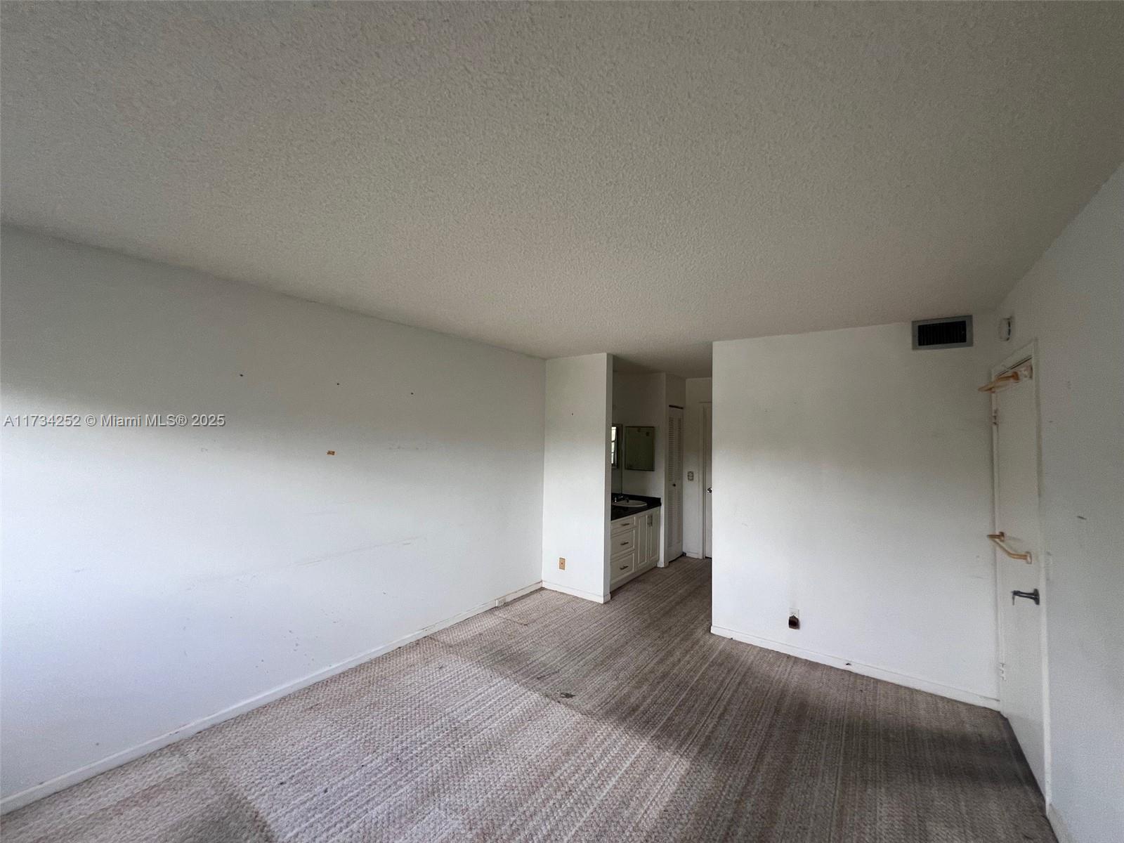 12501 SW 14th St #313R, Pembroke Pines, Florida image 3