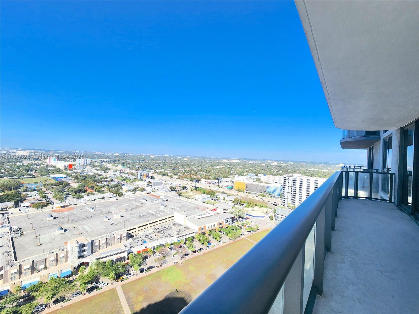 121 NE 34th St #2901, Miami FL 33137