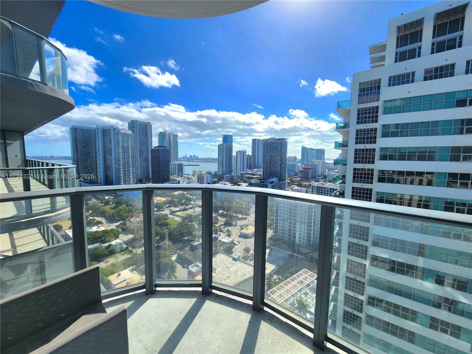 121 NE 34th St #2901, Miami FL 33137