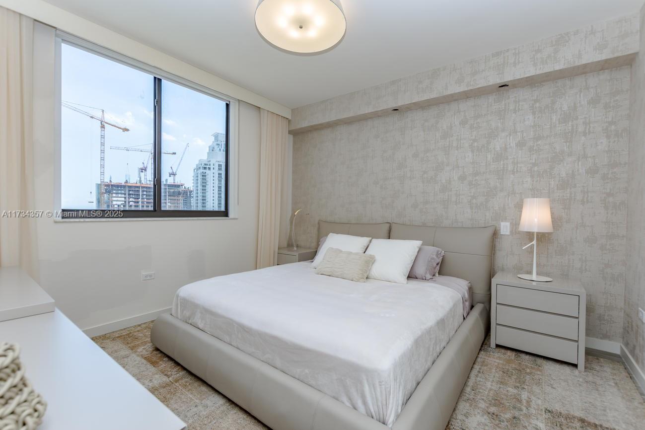 999 SW 1st Ave #2308, Miami FL 33130