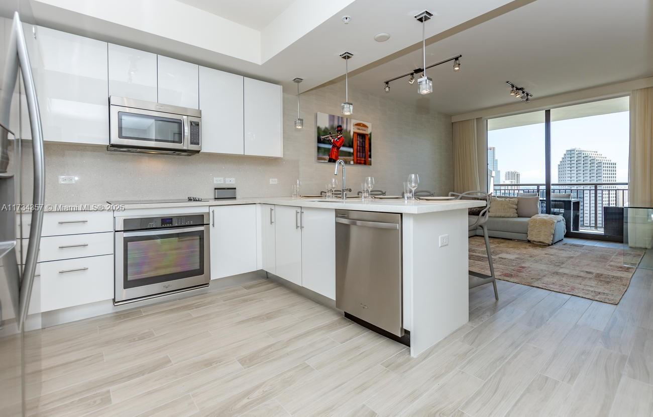 999 SW 1st Ave #2308, Miami FL 33130