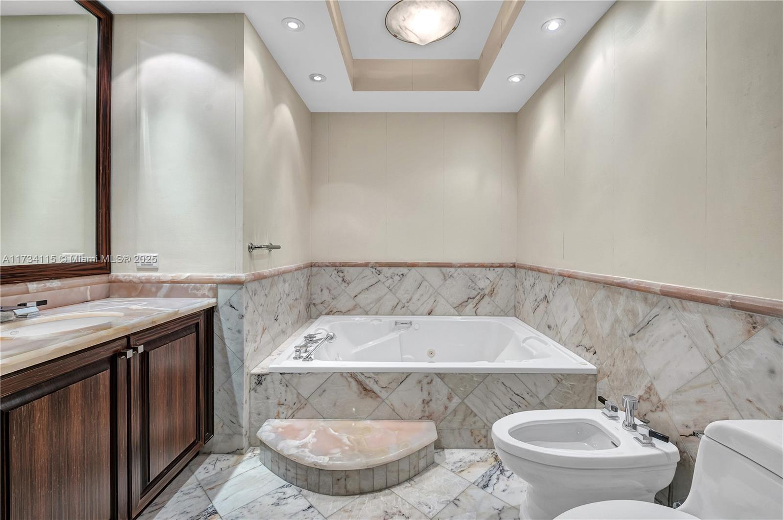 10101 Collins Ave #11C, Bal Harbour, Florida image 27