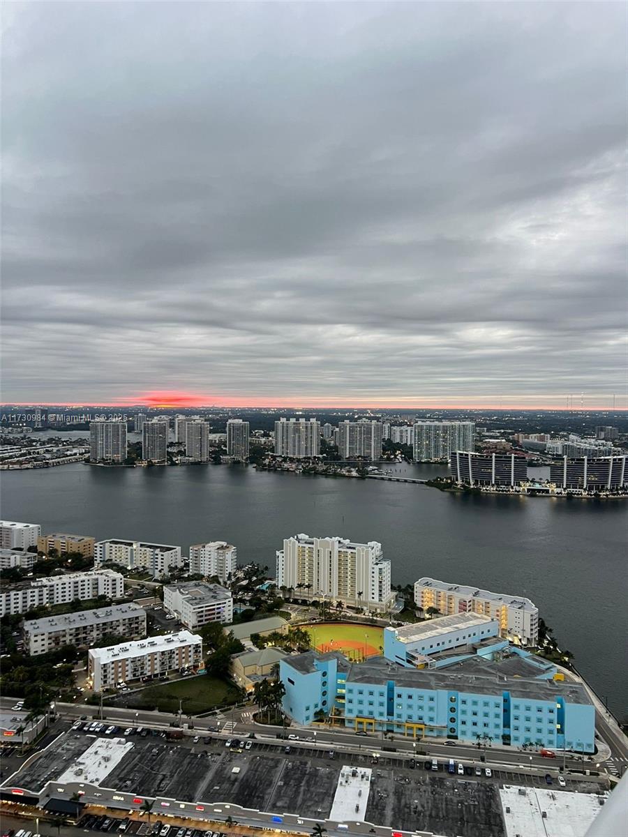 18201 Collins Ave #5505, Sunny Isles Beach FL 33160