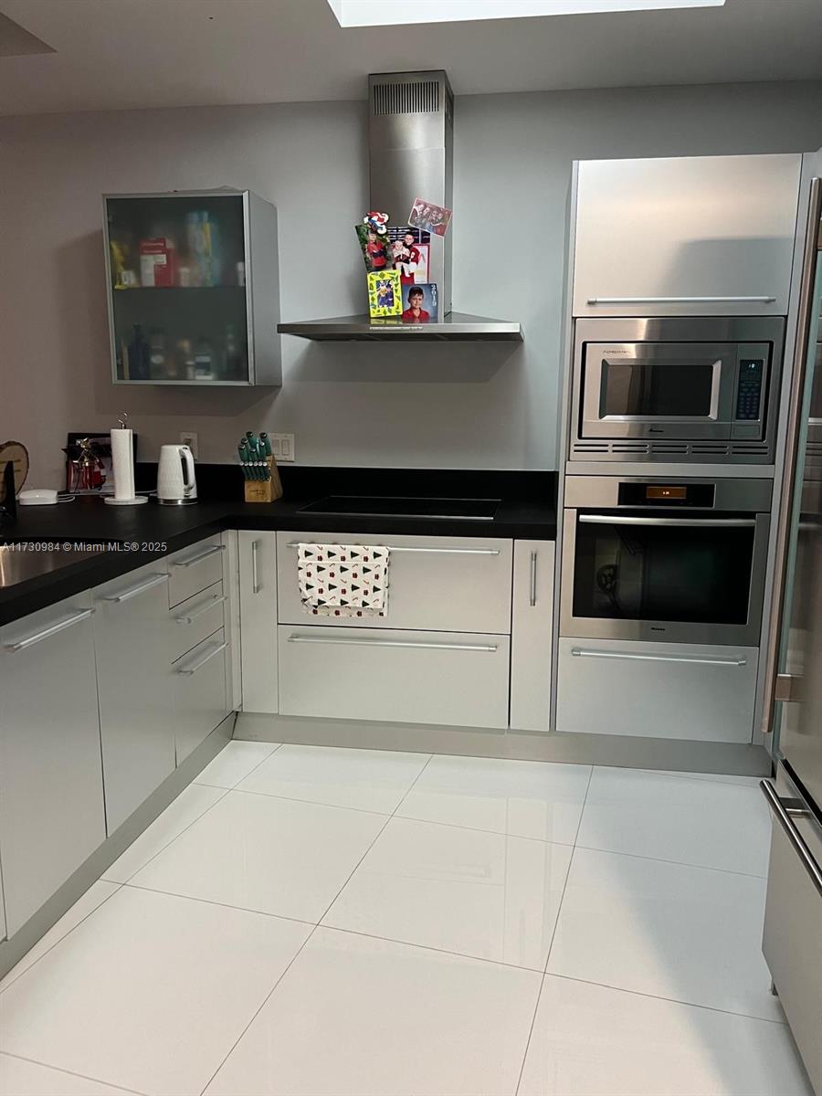 18201 Collins Ave #5505, Sunny Isles Beach FL 33160