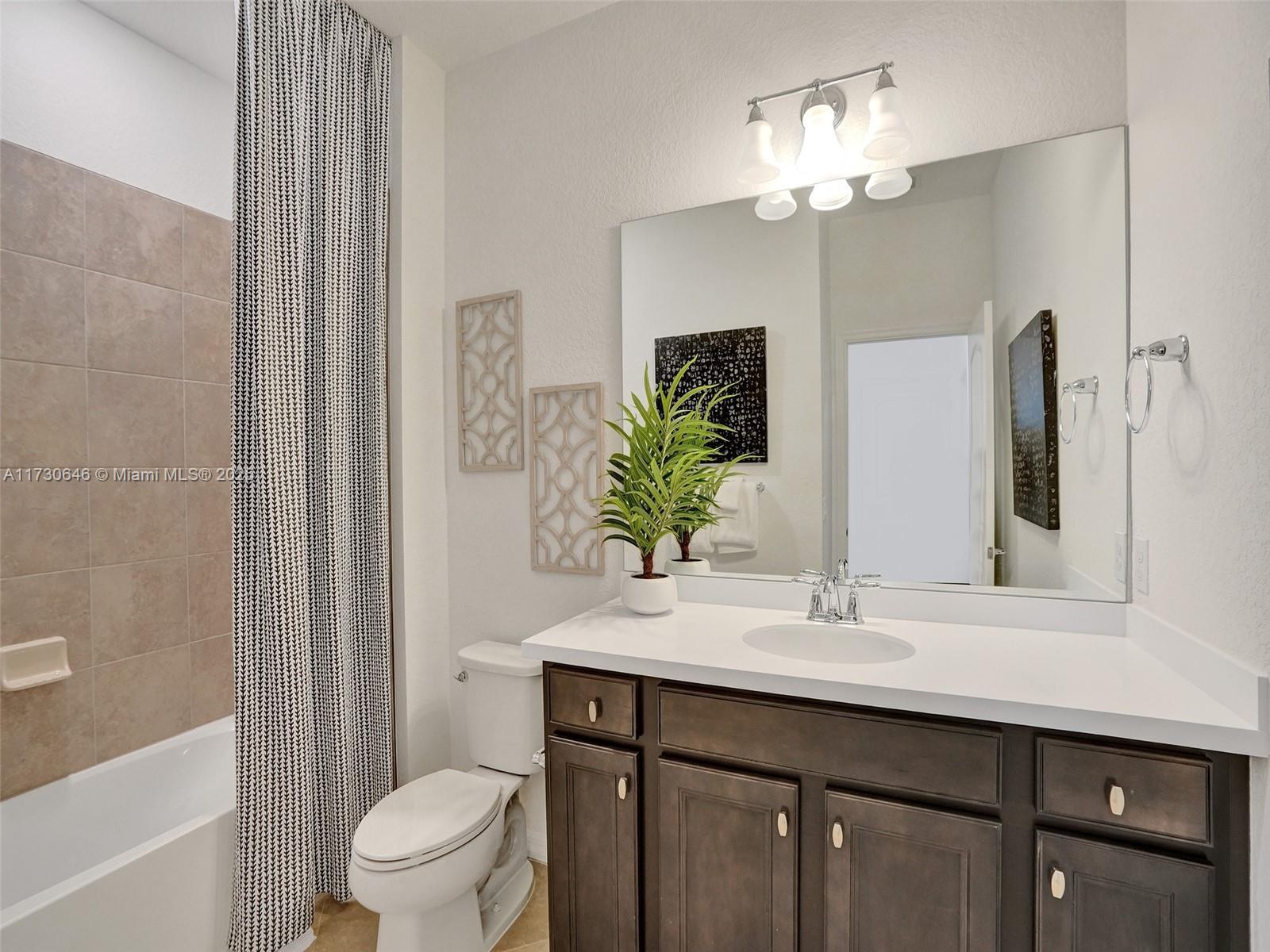 2343 Rollingwood Ct, Oakland Park, Florida image 21