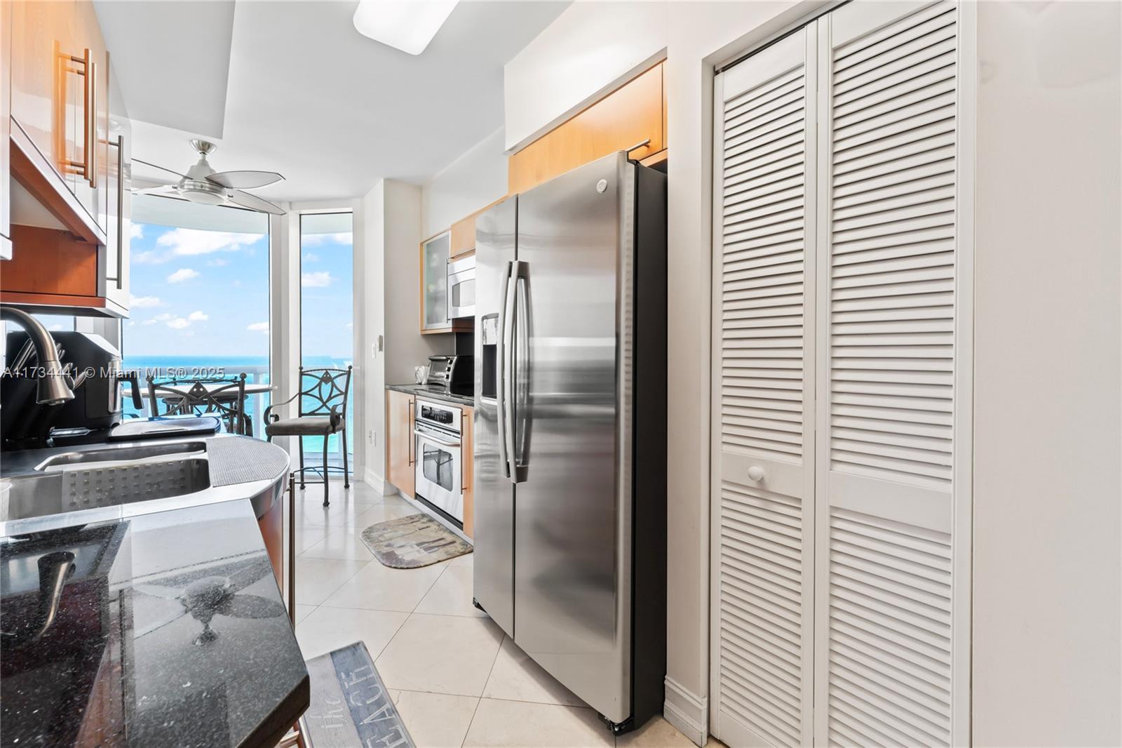 6365 Collins Ave #1901, Miami Beach, Florida image 15