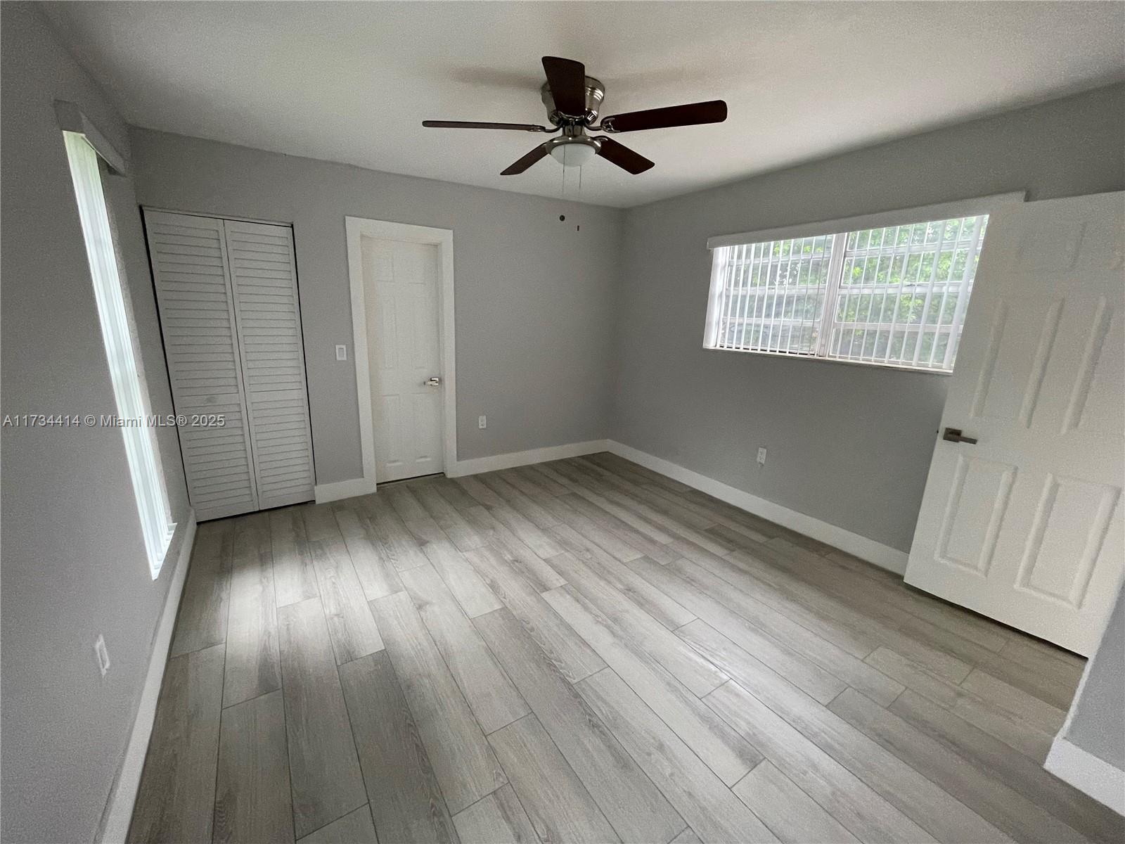 Residential, Sunrise, Florida image 15