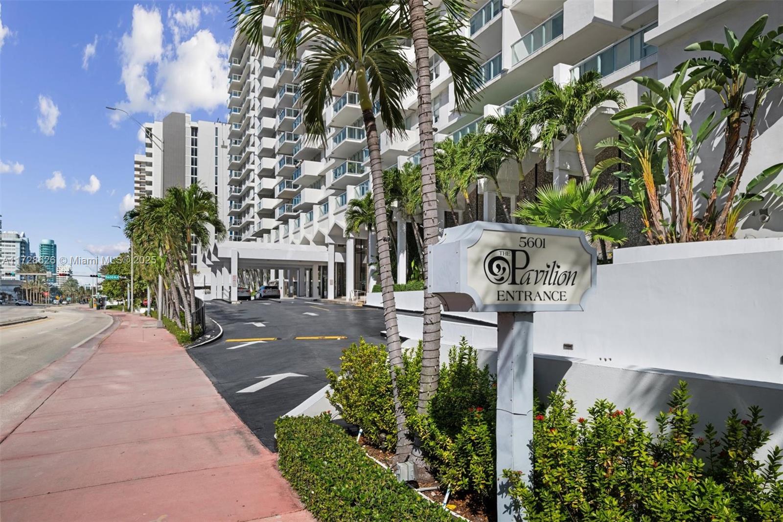 5601 Collins Ave #PH-5, Miami Beach, Florida image 20