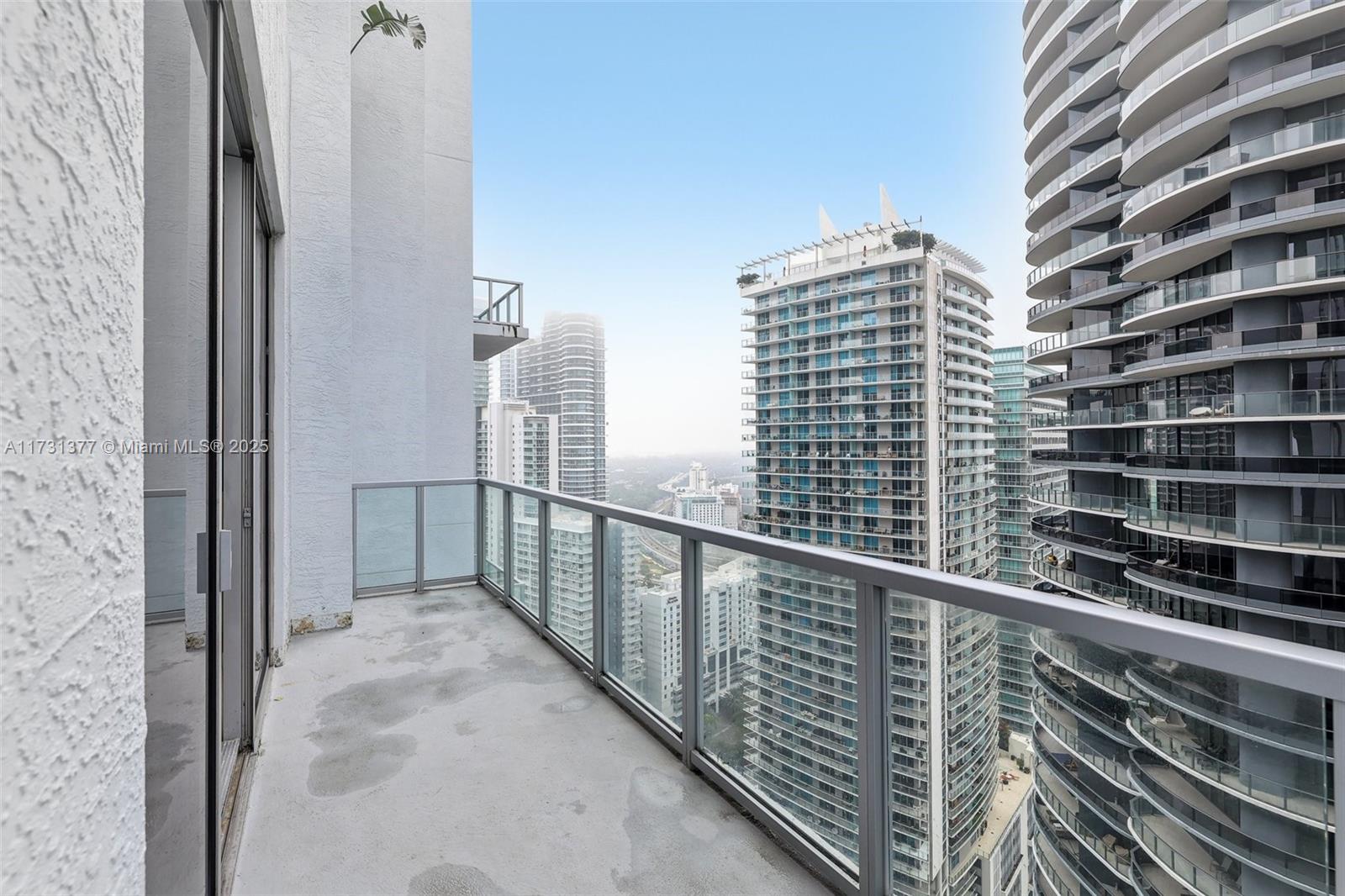 1050 Brickell Ave #3320, Miami, Florida image 27