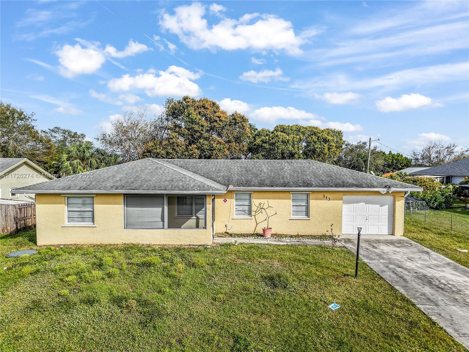 313 NW Dorchester St, Port Saint Lucie, Florida image 3