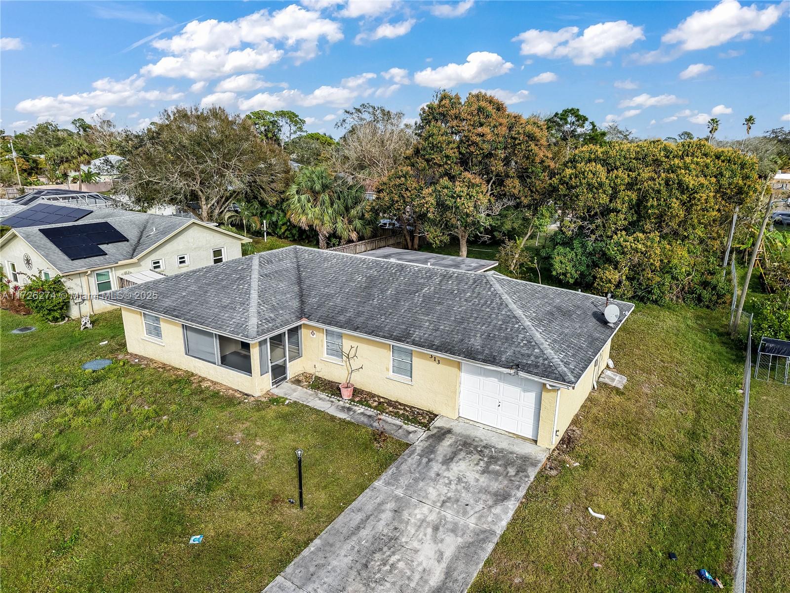 313 NW Dorchester St, Port Saint Lucie, Florida image 5