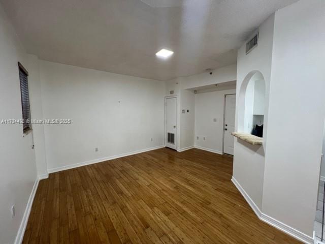 Property photo # 6