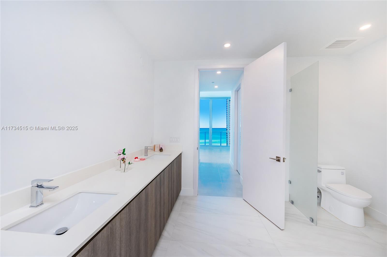 17550 Collins Avenue #1605, Sunny Isles Beach, Florida image 16