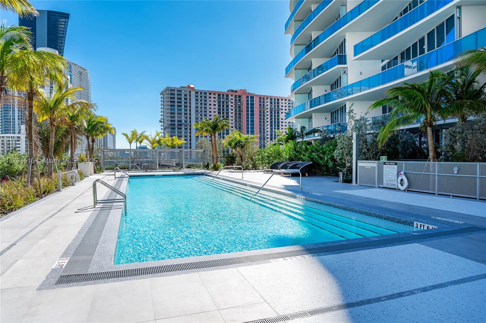 17550 Collins Avenue #1605, Sunny Isles Beach, Florida image 28