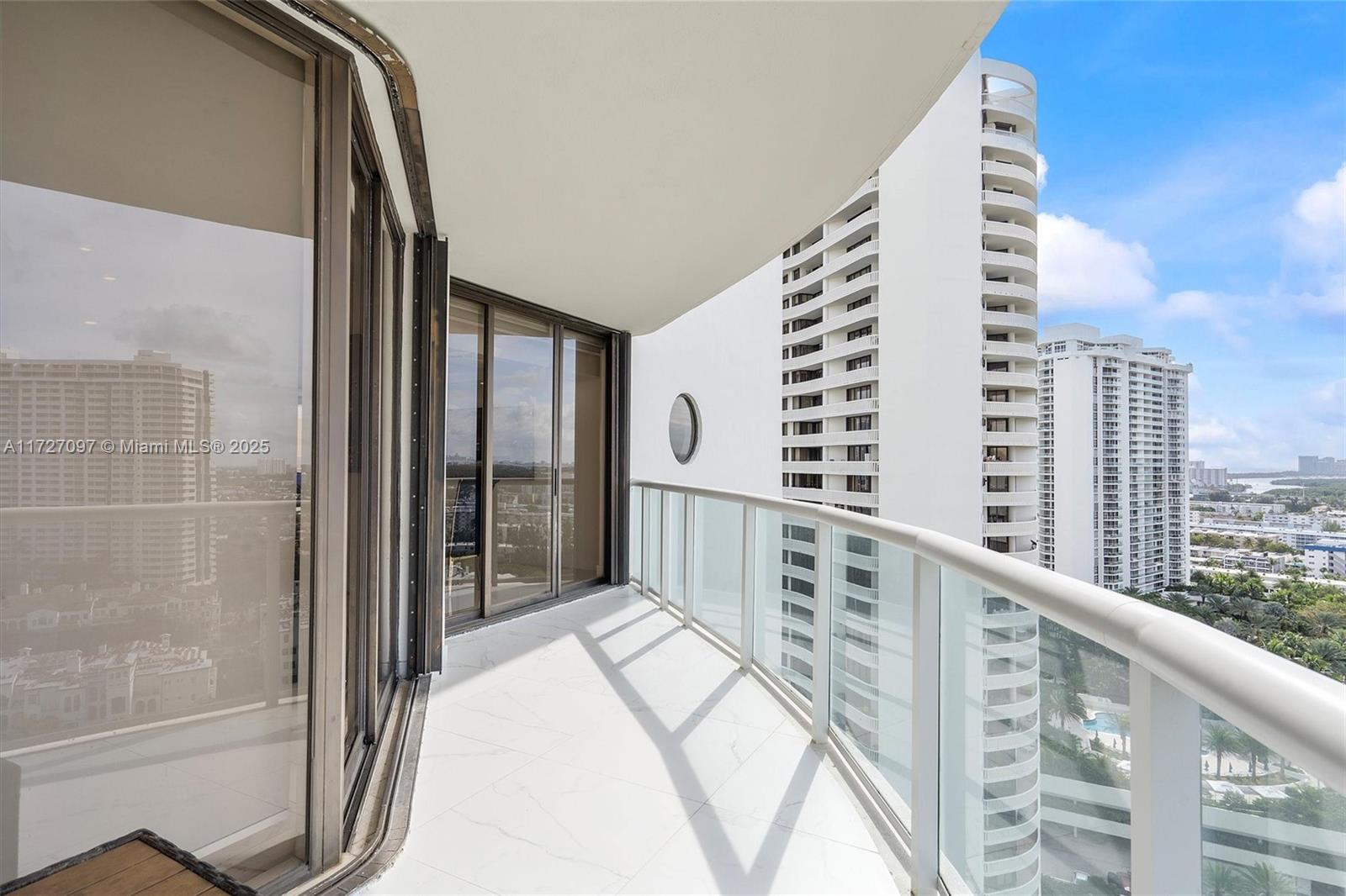 4000 Island Blvd #2002, Aventura, Florida image 35