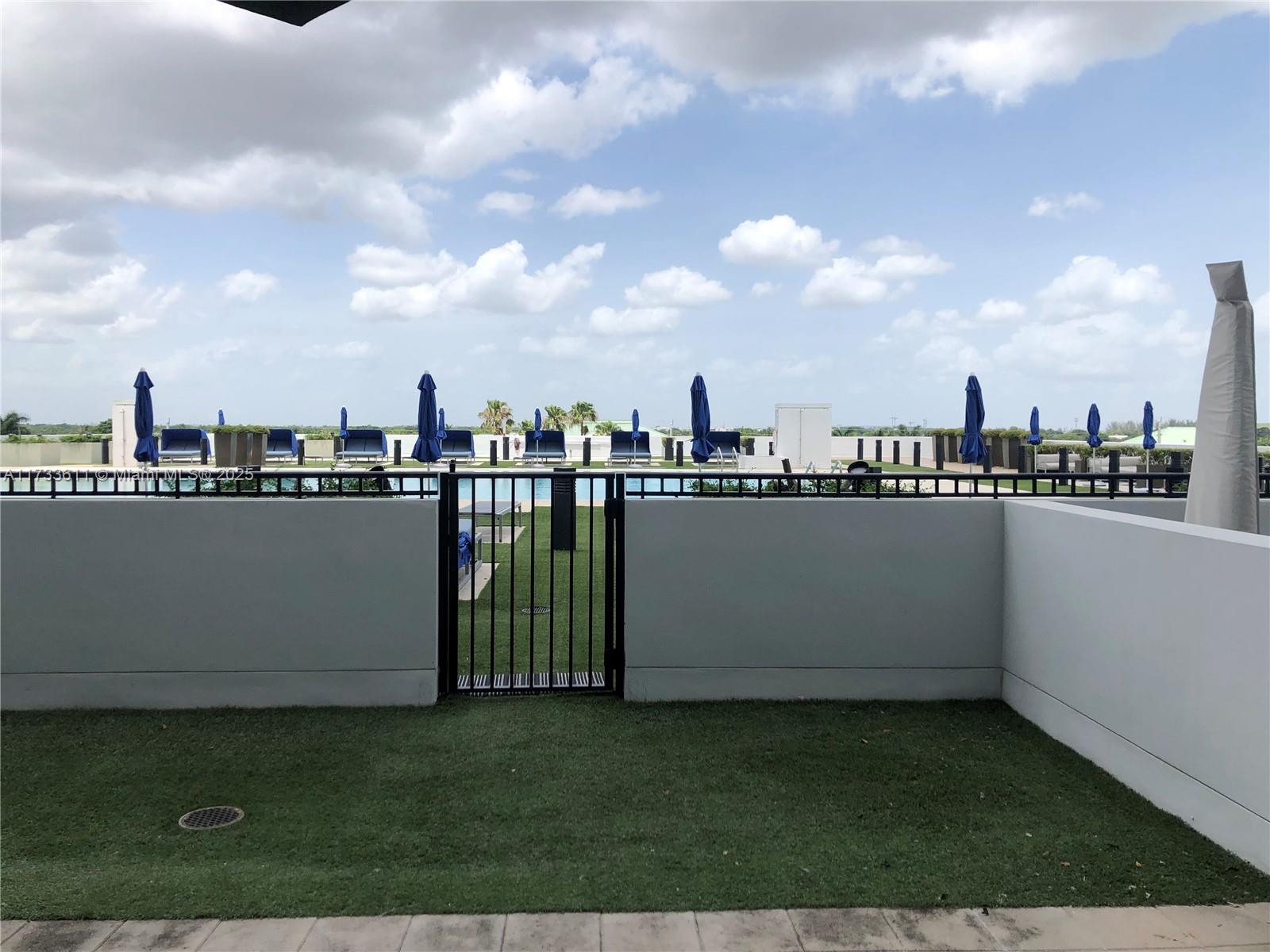 5300 Paseo Blvd #312, Doral, Florida image 10