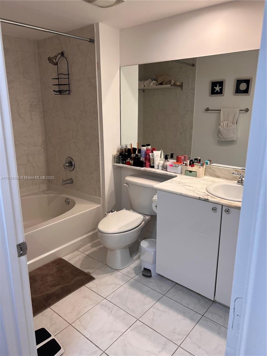 18800 NE 29th Ave #419, Aventura, Florida image 25