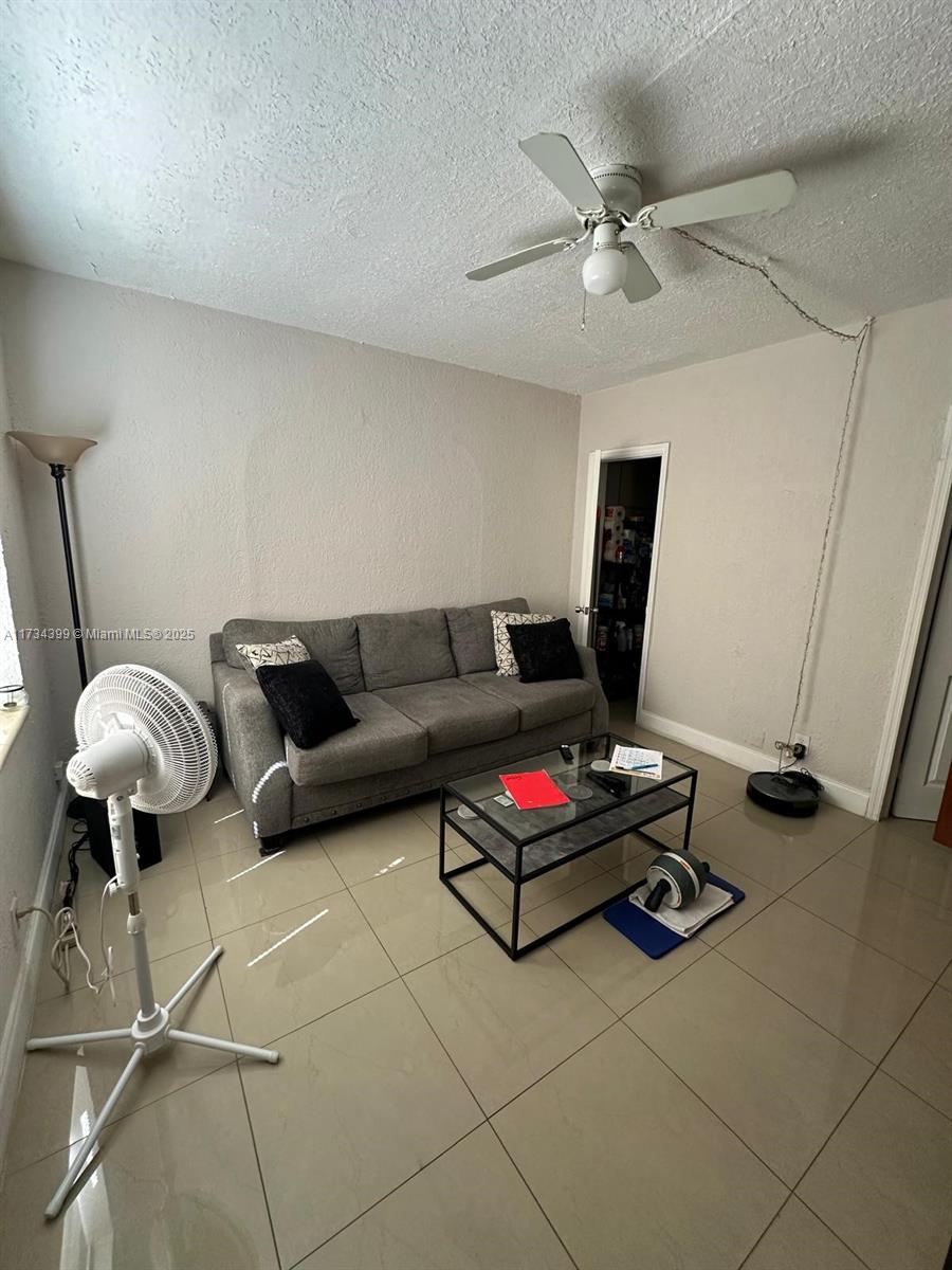 1029 NW 3rd Ave, Fort Lauderdale, Florida image 6