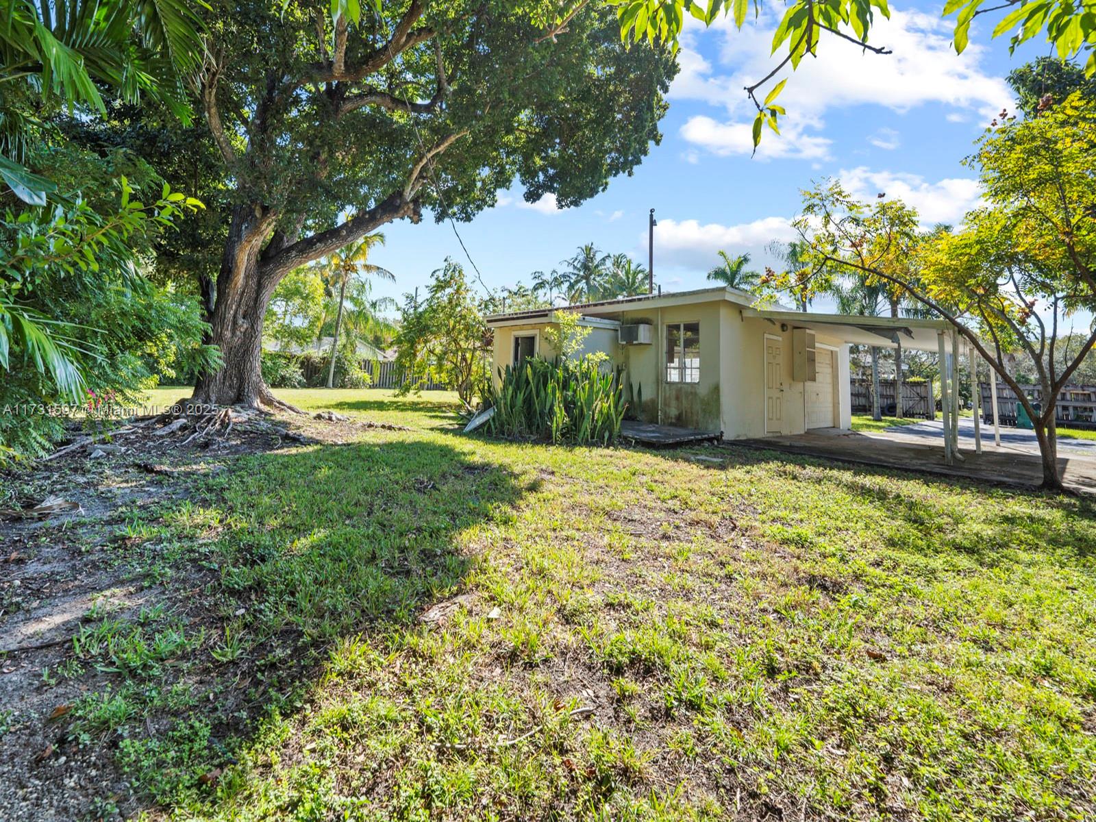 8251 SW 134th St, Pinecrest, Florida image 11