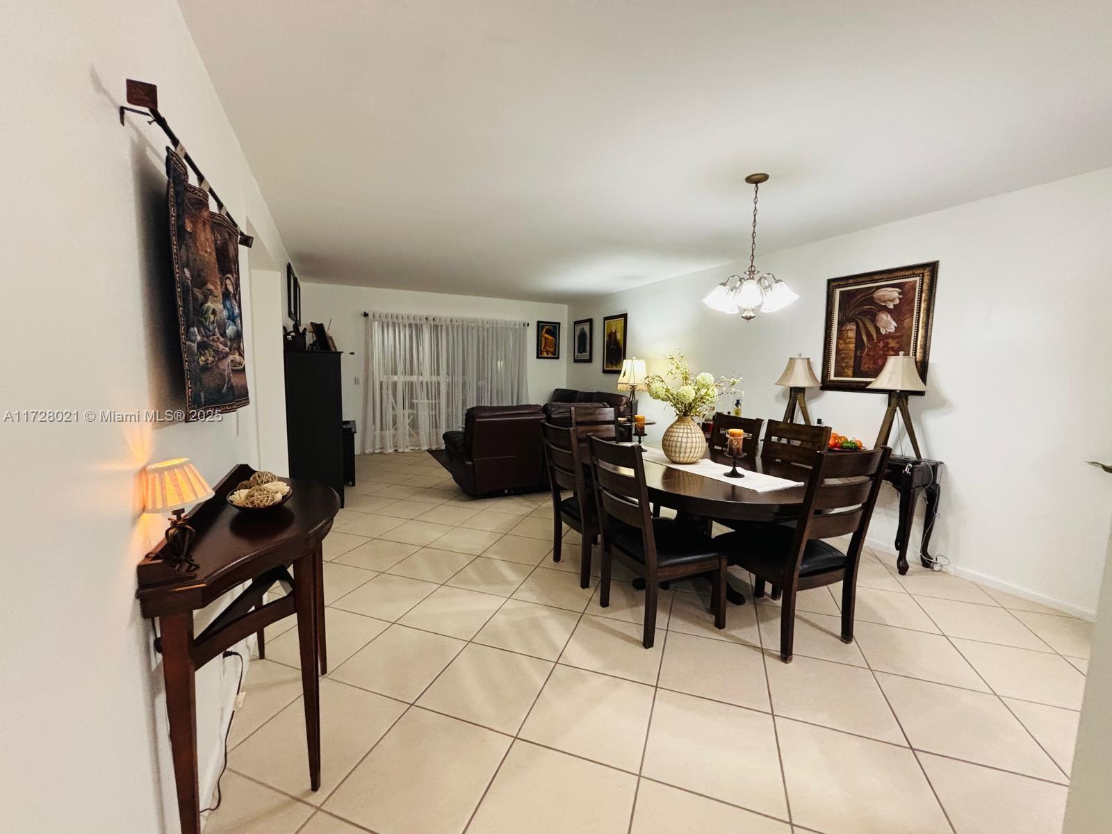 12800 SW 7th Ct #311G, Pembroke Pines, Florida image 12