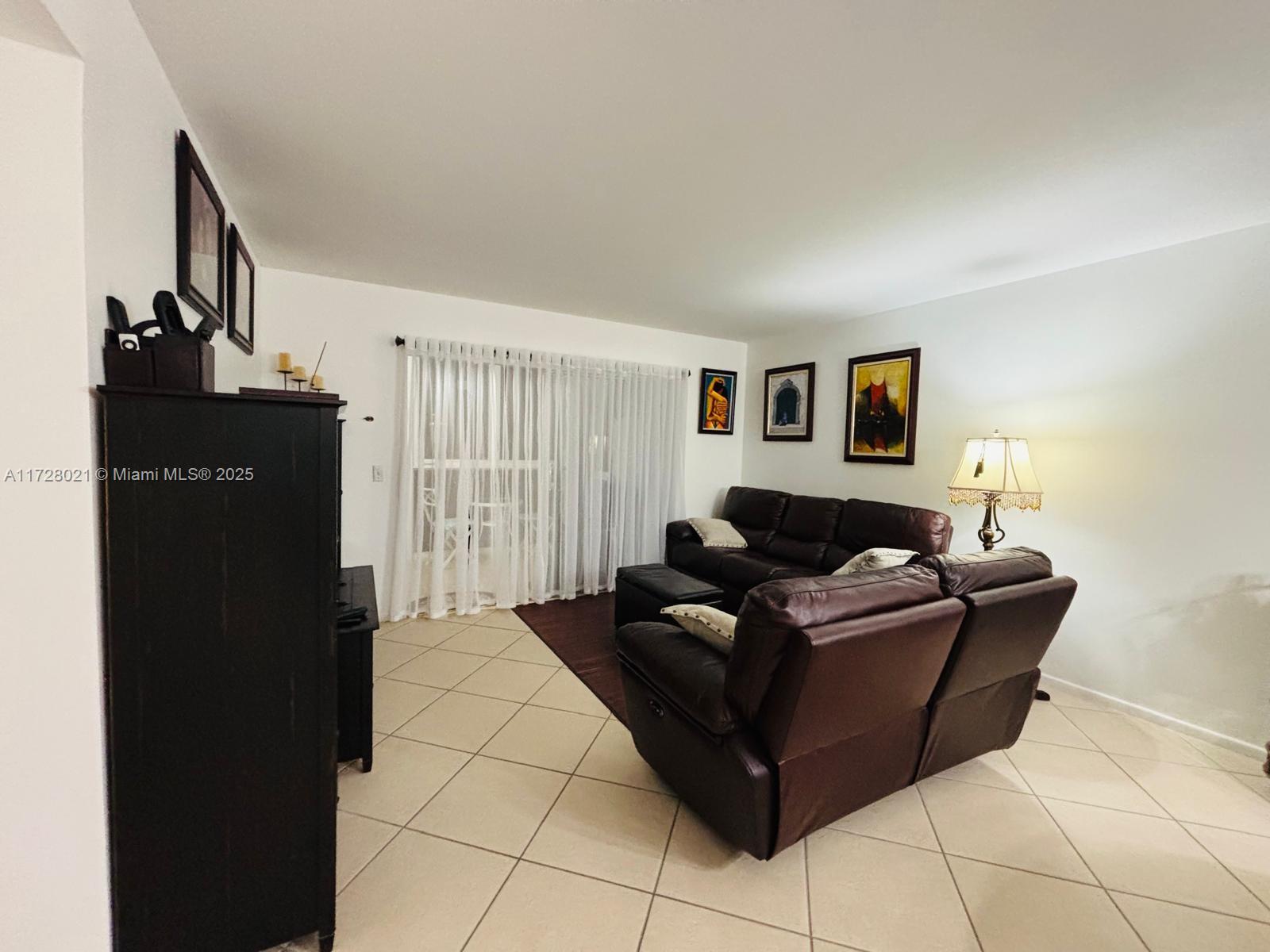 12800 SW 7th Ct #311G, Pembroke Pines, Florida image 14