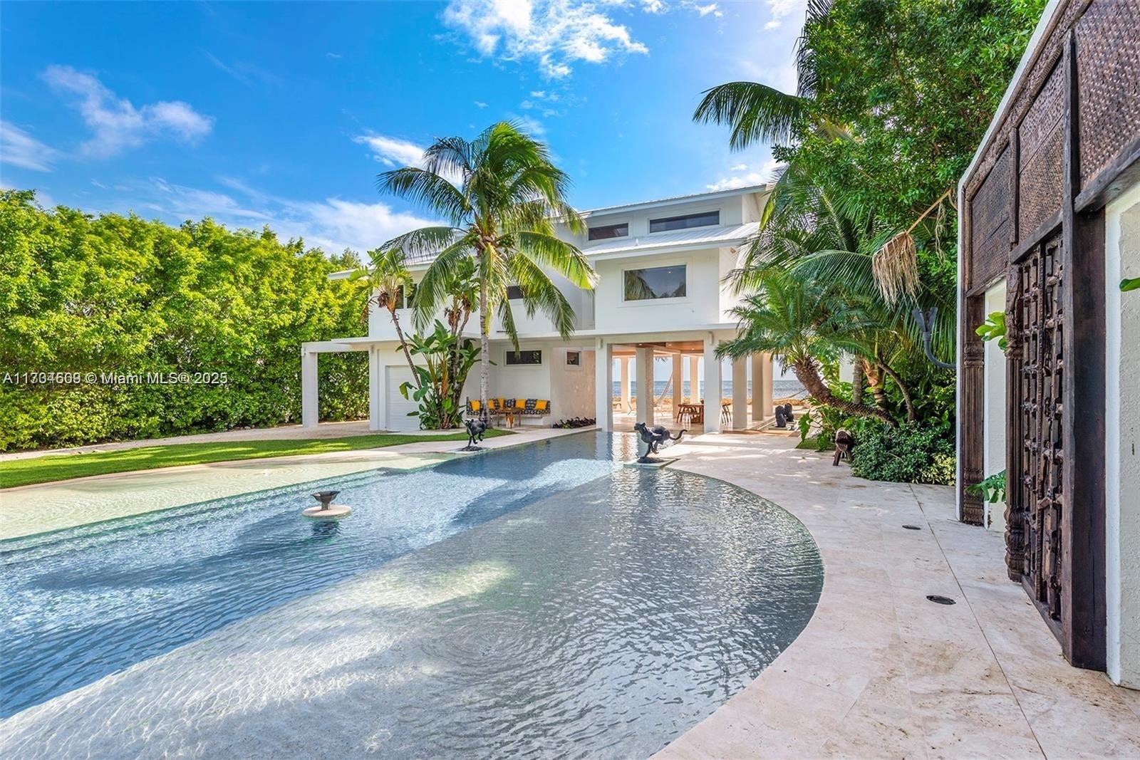 60 Ocean Front Drive, Key Largo, Florida image 32