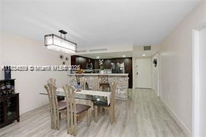 10852 N Kendall Dr #317, Miami, Florida image 8