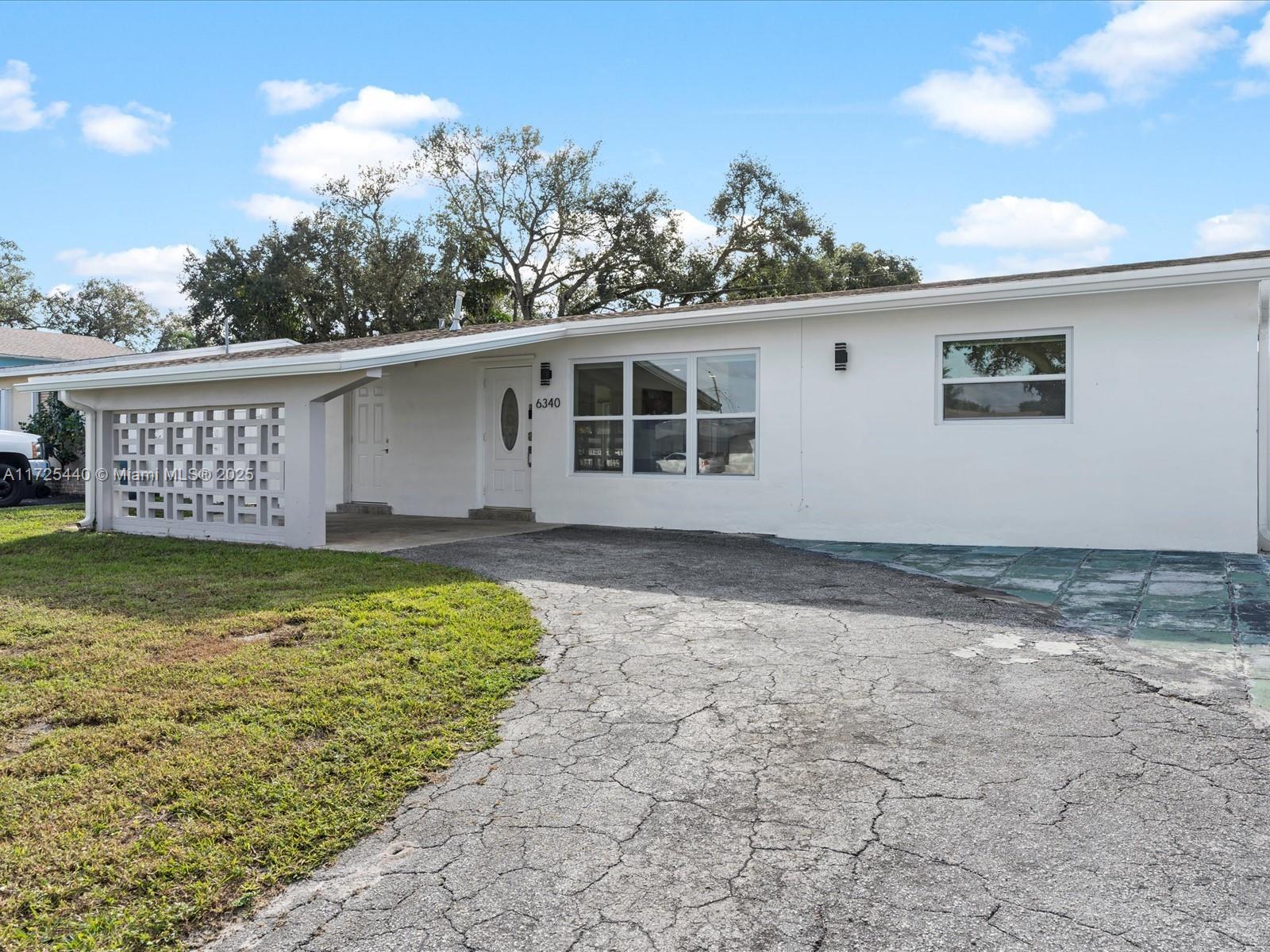 6340 Coolidge St, Hollywood, Florida image 3