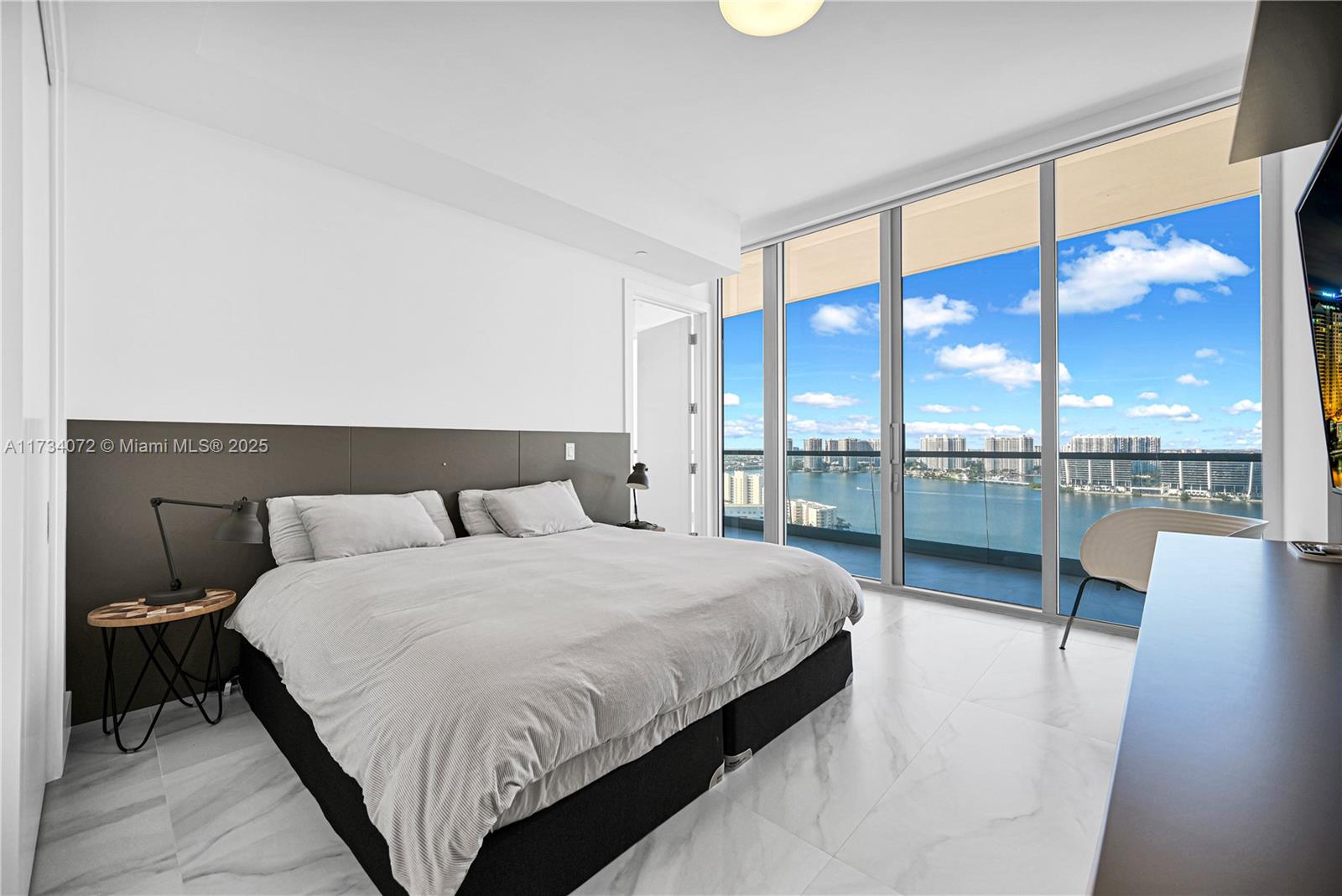 18501 Collins Ave #2103, Sunny Isles Beach, Florida image 30