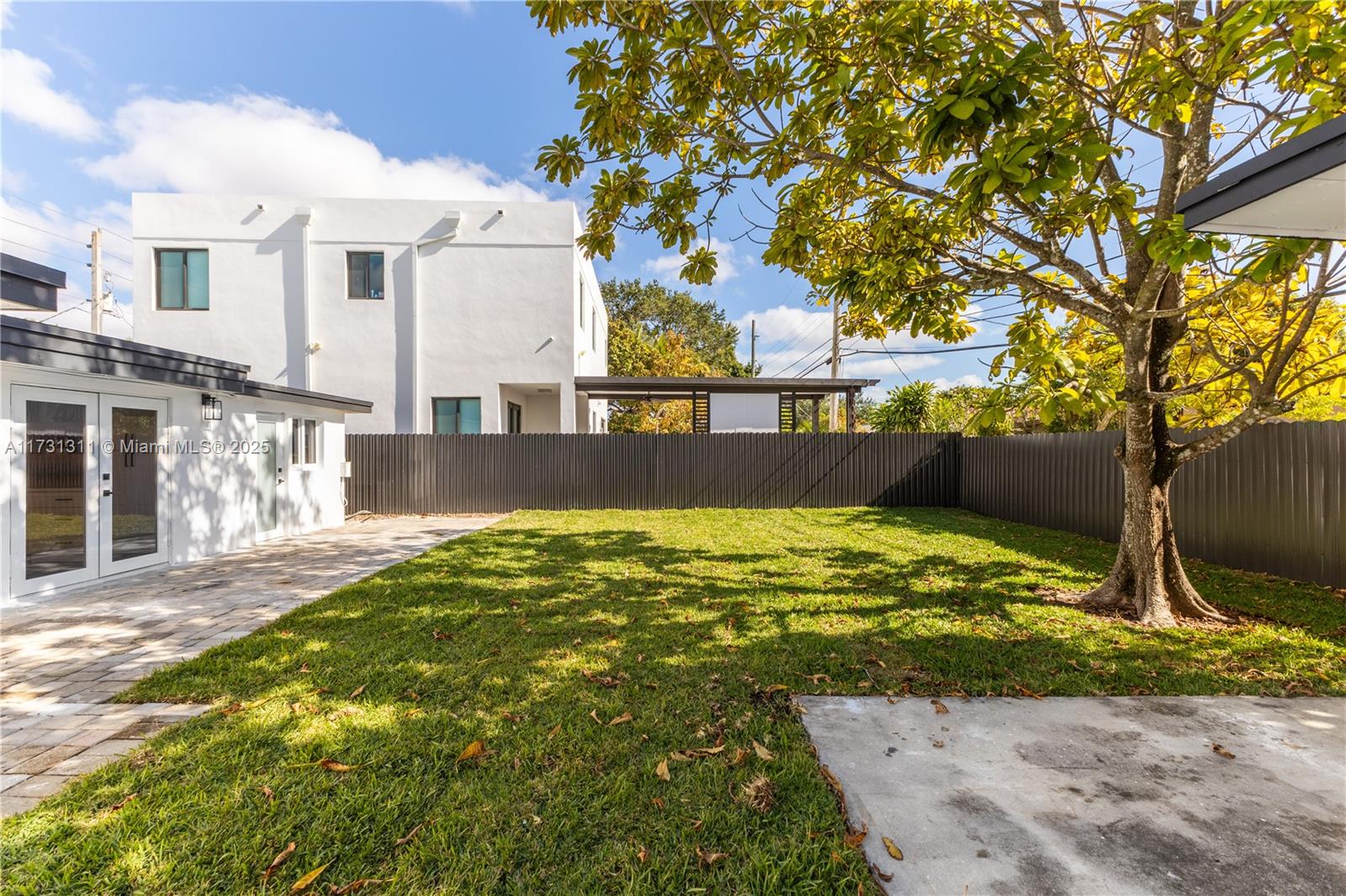 Listing Photo 28