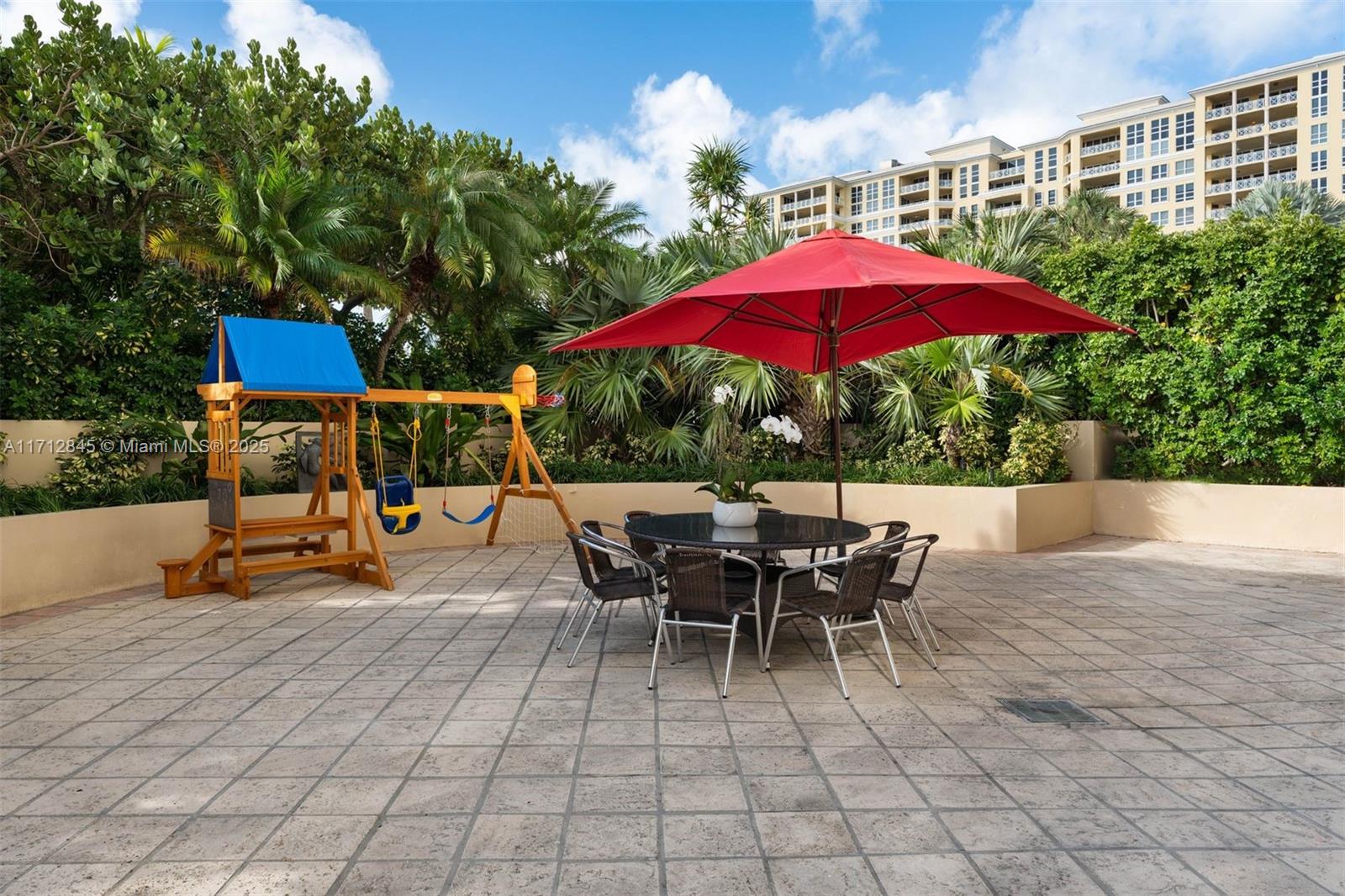 430 Grand Bay Dr #101, Key Biscayne, Florida image 31