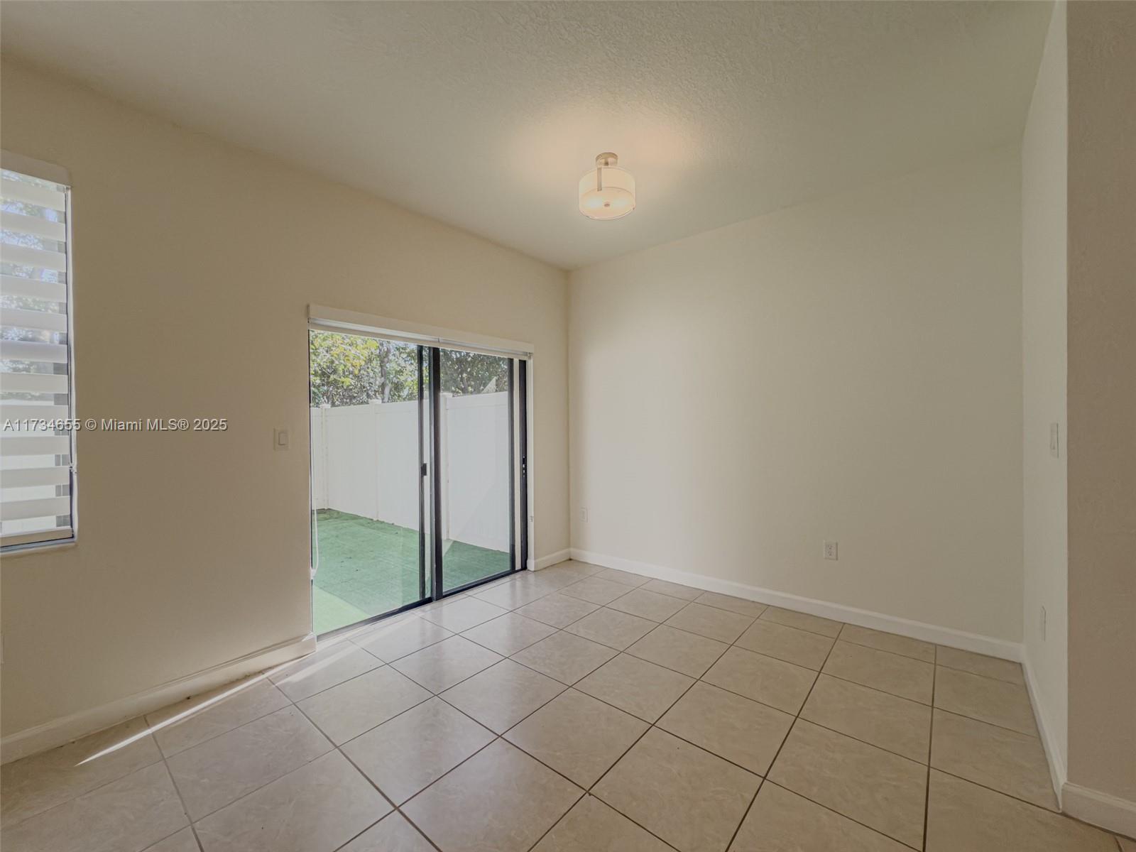 10629 W 32nd Ln, Hialeah, Florida image 14